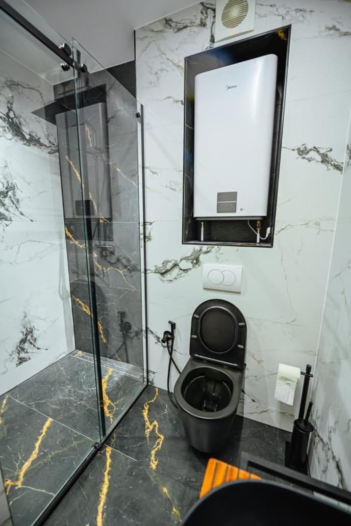 שקודר Mon Ami Boutique Hotel מראה חיצוני תמונה
